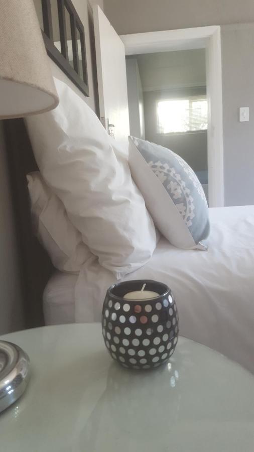 Peony Luxury Room With Wifi And Own Entrance Stellenbosch Exteriör bild