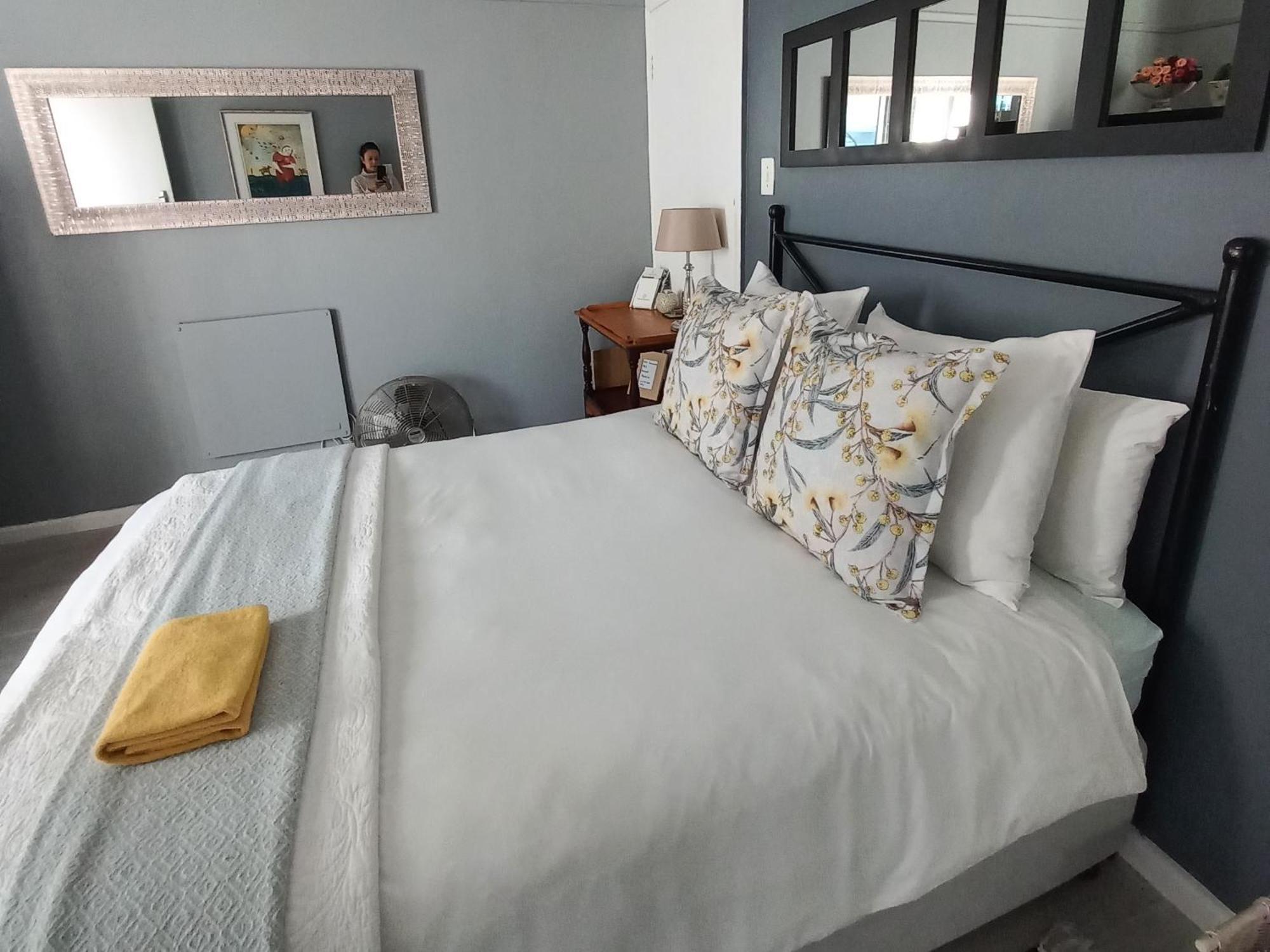 Peony Luxury Room With Wifi And Own Entrance Stellenbosch Exteriör bild